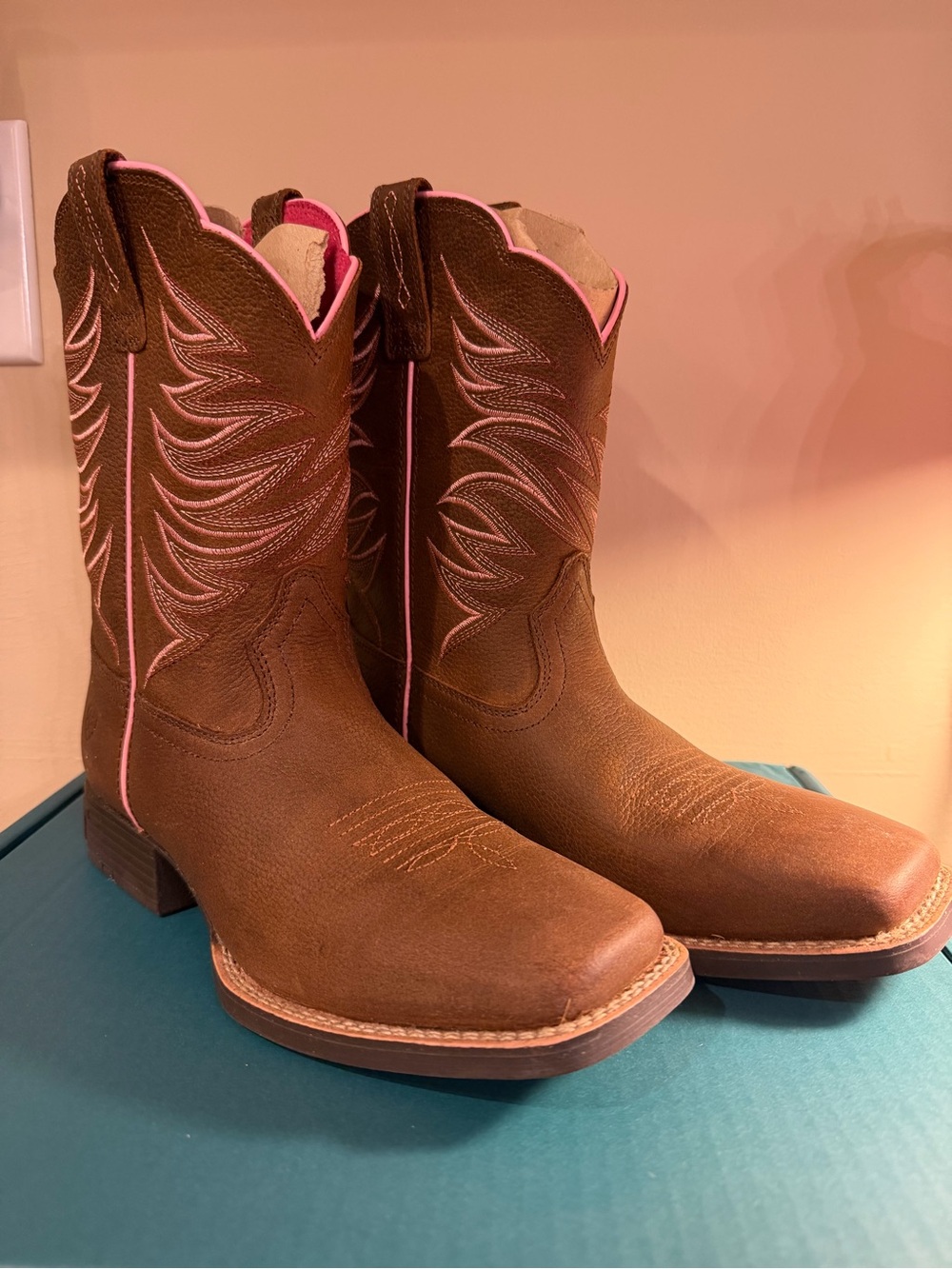 Ariat Firecatcher Y Brown Western Boots with Pink Trim